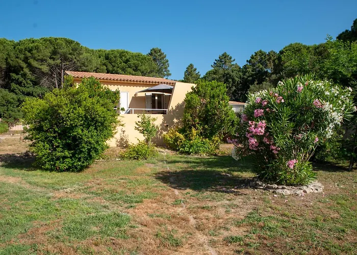 Mini Independante Ideale Et Tres Bien Situee Villa Porto-Vecchio (Corsica)