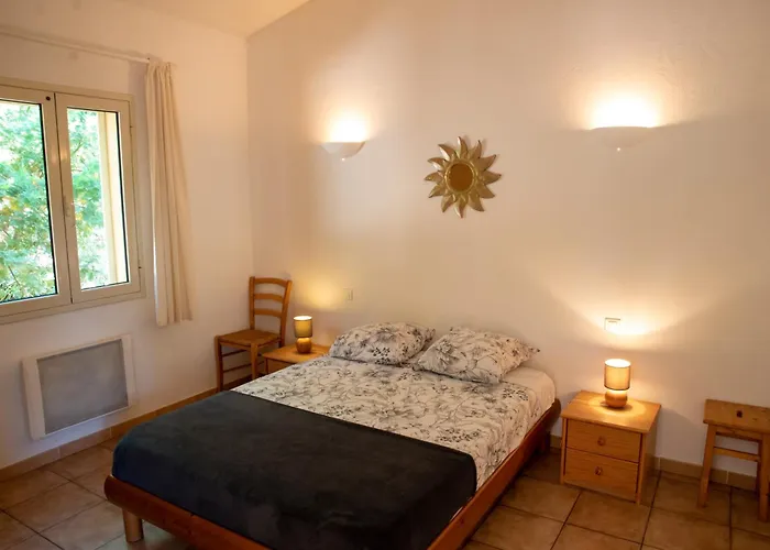 Villa Mini Independante Ideale Et Tres Bien Situee Porto-Vecchio (Corsica)