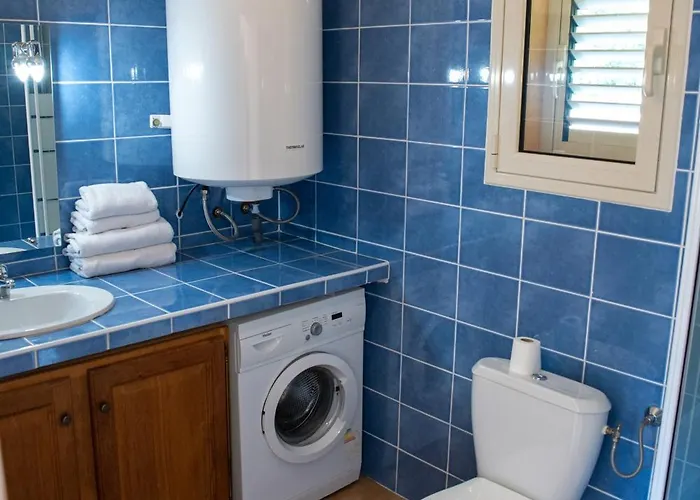 Mini Independante Ideale Et Tres Bien Situee