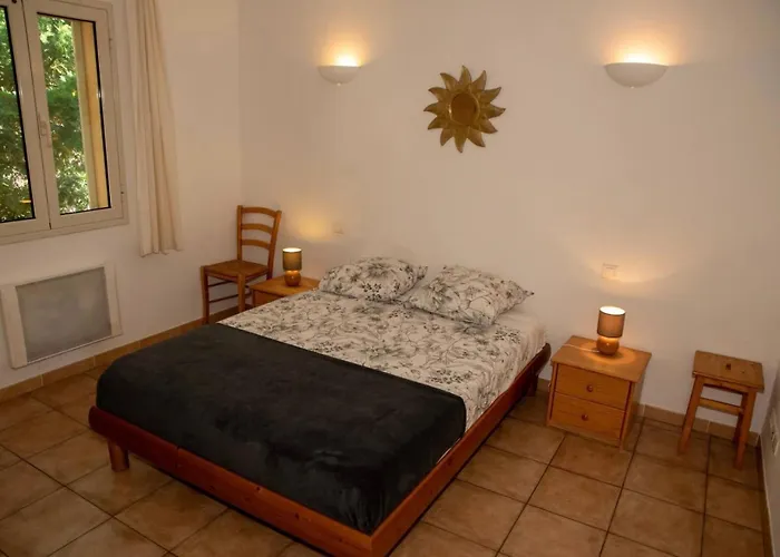 Mini Independante Ideale Et Tres Bien Situee Villa Porto-Vecchio (Corsica)