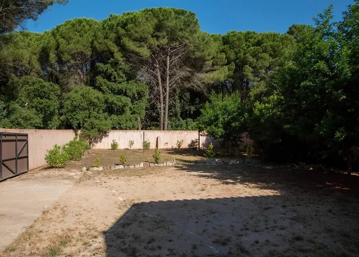 Mini Independante Ideale Et Tres Bien Situee Villa *